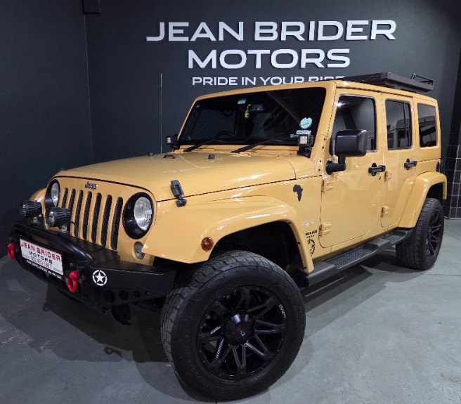 2014 JEEP WRANGLER SAHARA 3.6L V6 AT 4X4